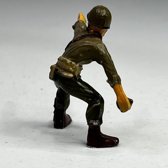 Vintage American WWII Pacific Plastic Soldier Figure Collectible Toy (Marx?) - Picture 5 of 8